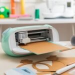 Gümrük Bey Mini-Xr Bluetooth Bağlantılı Hobi ve El Sanatları Kesim Makinesi – Kağıt, Sticker, Vinyil, Etiket Vb